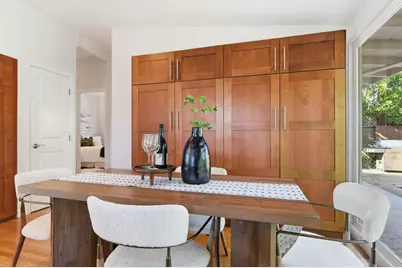 201 Thompson Sq, Mountain View, CA 94043 - Photo 25