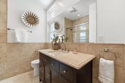 201 Thompson Sq, Mountain View, CA 94043 - Photo 33