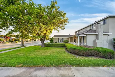 2433 W Hedding St, San Jose, CA 95128 - Photo 9