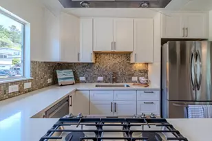 1287 Alicante Dr, Pacifica, CA 94044 - Photo 11