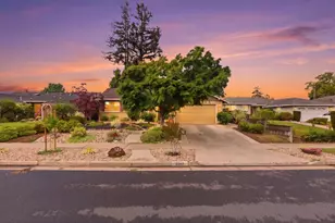 5267 Woodstock Way, San Jose, CA 95118 - Photo 3