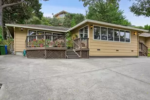 127 Mar Vista Dr, Monterey, CA 93940 - Photo 3