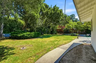 2801 Trousdale Dr, Burlingame, CA 94010 - Photo 49