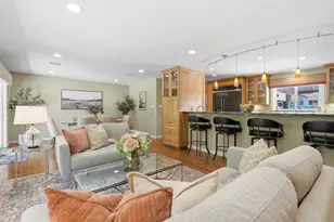 2801 Trousdale Dr, Burlingame, CA 94010 - Photo 23