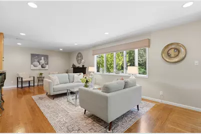 Trousdale Dr, Burlingame, CA 94010 - Photo 21