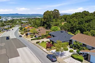 2801 Trousdale Dr, Burlingame, CA 94010 - Photo 55