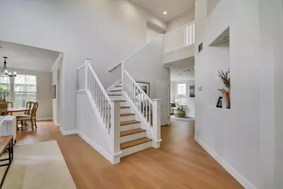 504 Waterlily Ln, Redwood City, CA 94065 - Photo 19