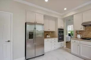504 Waterlily Ln, Redwood City, CA 94065 - Photo 7