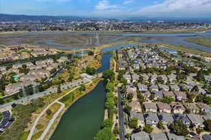 504 Waterlily Ln, Redwood City, CA 94065 - Photo 47