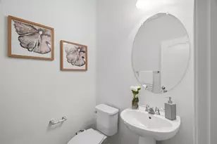 1439 Shore Dr, San Jose, CA 95131 - Photo 7
