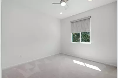 1439 Shore Dr, San Jose, CA 95131 - Photo 27