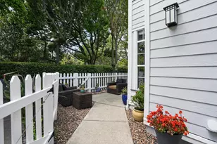 108 Commodore Dr, Richmond, CA 94804 - Photo 3