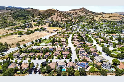 15090 Bellini Way, Morgan Hill, CA 95037 - Photo 63