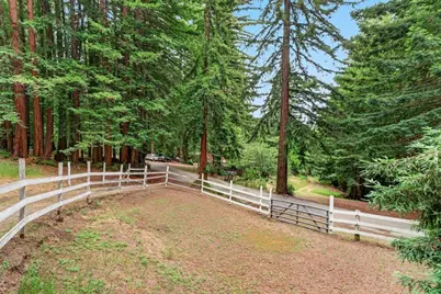 450 Stellar Way, Boulder Creek, CA 95006 - Photo 57
