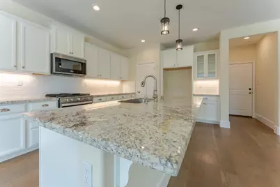 552 Cadiz Dr, Hollister, CA 95023 - Photo 9