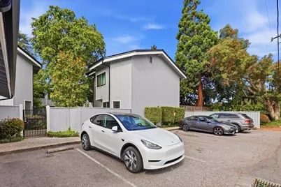 623 Middle Ave, Menlo Park, CA 94025 - Photo 31