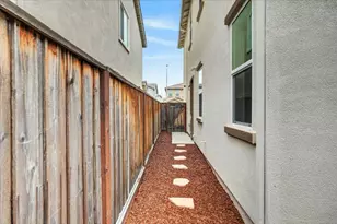 1225 Rosales Ln, Hollister, CA 95023 - Photo 47