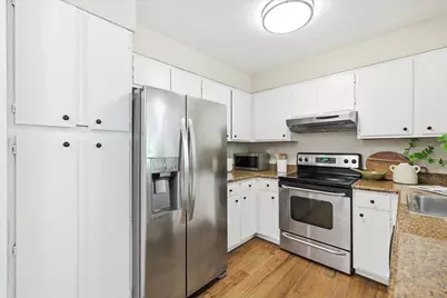 39206 Guardino Dr 207, Fremont, CA 94538 - Photo 9