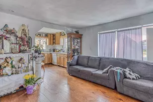 1770 Flores St, Seaside, CA 93955 - Photo 3