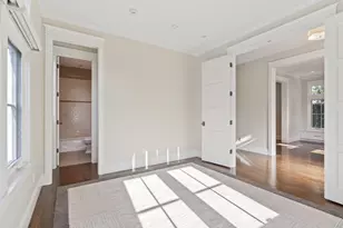 240 University Dr, Menlo Park, CA 94025 - Photo 7