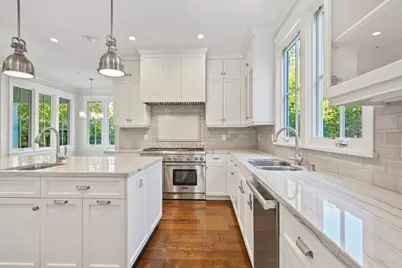 240 University Dr, Menlo Park, CA 94025 - Photo 11