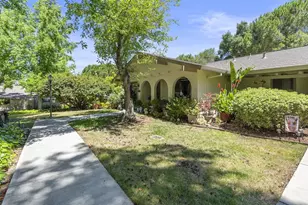 5237 Cribari-Hills, San Jose, CA 95135 - Photo 3
