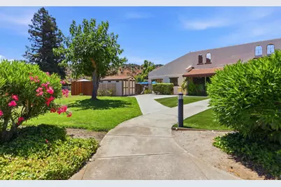 819 Villa Teresa Way 819, San Jose, CA 95123 - Photo 33
