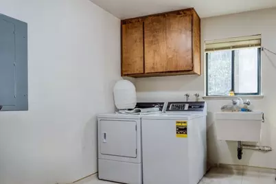 10675 Clubhouse Ln, Cupertino, CA 95014 - Photo 29