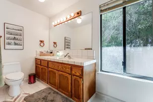 10675 Club House Ln, Cupertino, CA 95014 - Photo 19