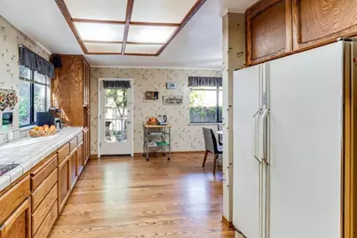 10675 Clubhouse Ln, Cupertino, CA 95014 - Photo 11