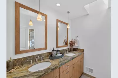 21030 Canyon View Dr, Saratoga, CA 95070 - Photo 43