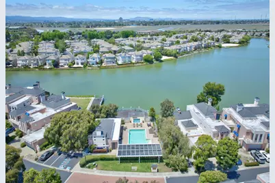 732 Mediterranean Ln, Redwood City, CA 94065 - Photo 57