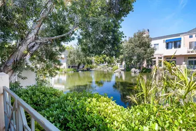 803 Lakeshore Dr, Redwood City, CA 94065 - Photo 15