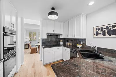 803 Lakeshore Dr, Redwood City, CA 94065 - Photo 17