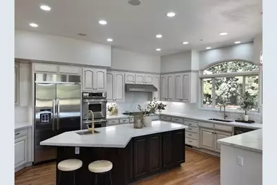 10746 Green Valley Dr, Gilroy, CA 95020 - Photo 7