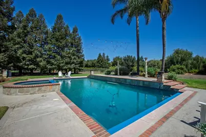 10746 Green Valley Dr, Gilroy, CA 95020 - Photo 17