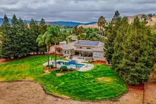 10746 Green Valley Dr, Gilroy, CA 95020 - Photo 9