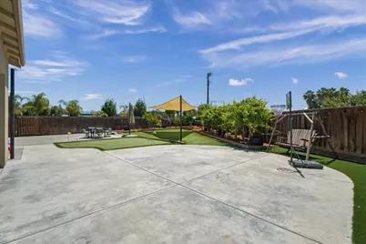 503 Cobalt Dr, Hollister, CA 95023 - Photo 23