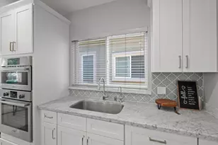 1343 Araujo St, San Jose, CA 95131 - Photo 29
