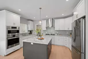 1343 Araujo St, San Jose, CA 95131 - Photo 11