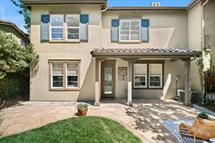 1392 Thornbury Ln, San Jose, CA 95138 - Photo 9