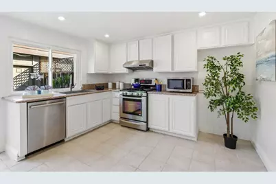 2369 Lava Dr, San Jose, CA 95133 - Photo 17