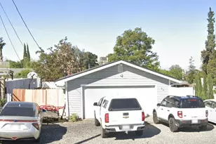 66 S Stearns Rd, Oakdale, CA 95361 - Photo 1