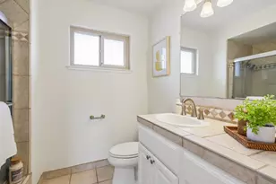 1379 Adobe Ct, San Jose, CA 95118 - Photo 19