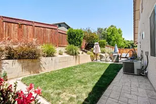 1571 Mimosa St, Hollister, CA 95023 - Photo 33