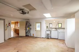264 Maryal Dr, Salinas, CA 93906 - Photo 27