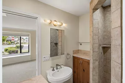 264 Maryal Dr, Salinas, CA 93906 - Photo 11