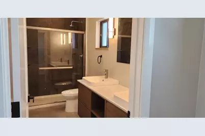 928 N 7th St, San Jose, CA 95112 - Photo 27