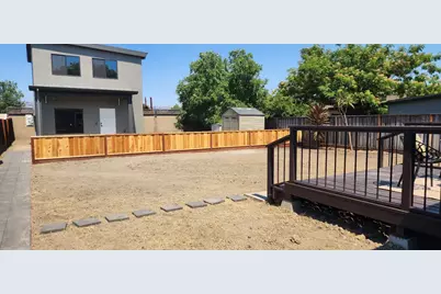 928 N 7th St, San Jose, CA 95112 - Photo 17