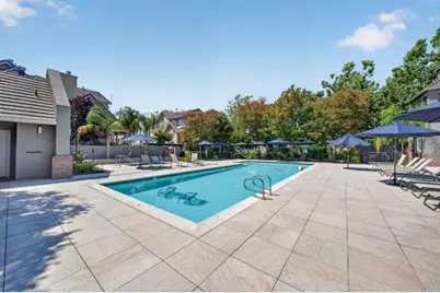 180 Espinosa Ln, Mountain View, CA 94043 - Photo 45